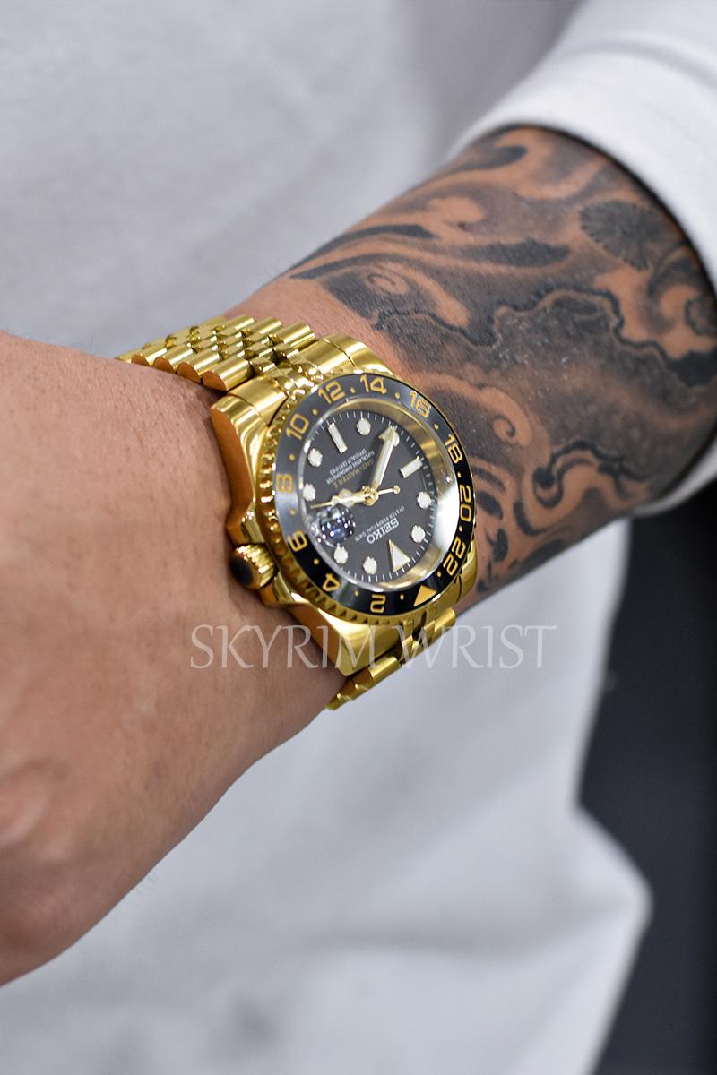 Mod GMT-Master II Gold - SKYRIM WRIST