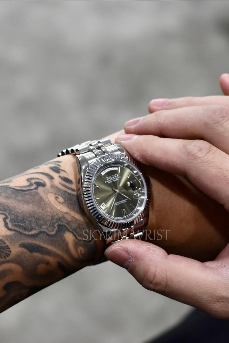 Mod Day-Date Green - SKYRIM WRIST