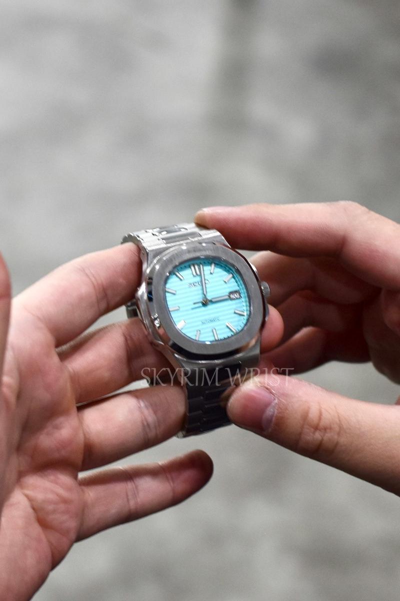 Mod Nautilus Silver Tiffany Blue - SKYRIM WRIST