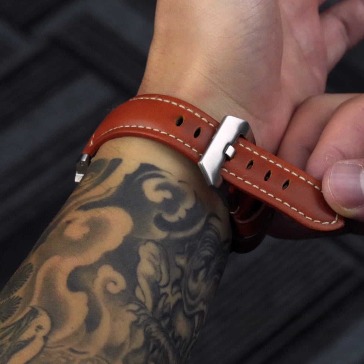 Seikonerai Luminor Classic Brown