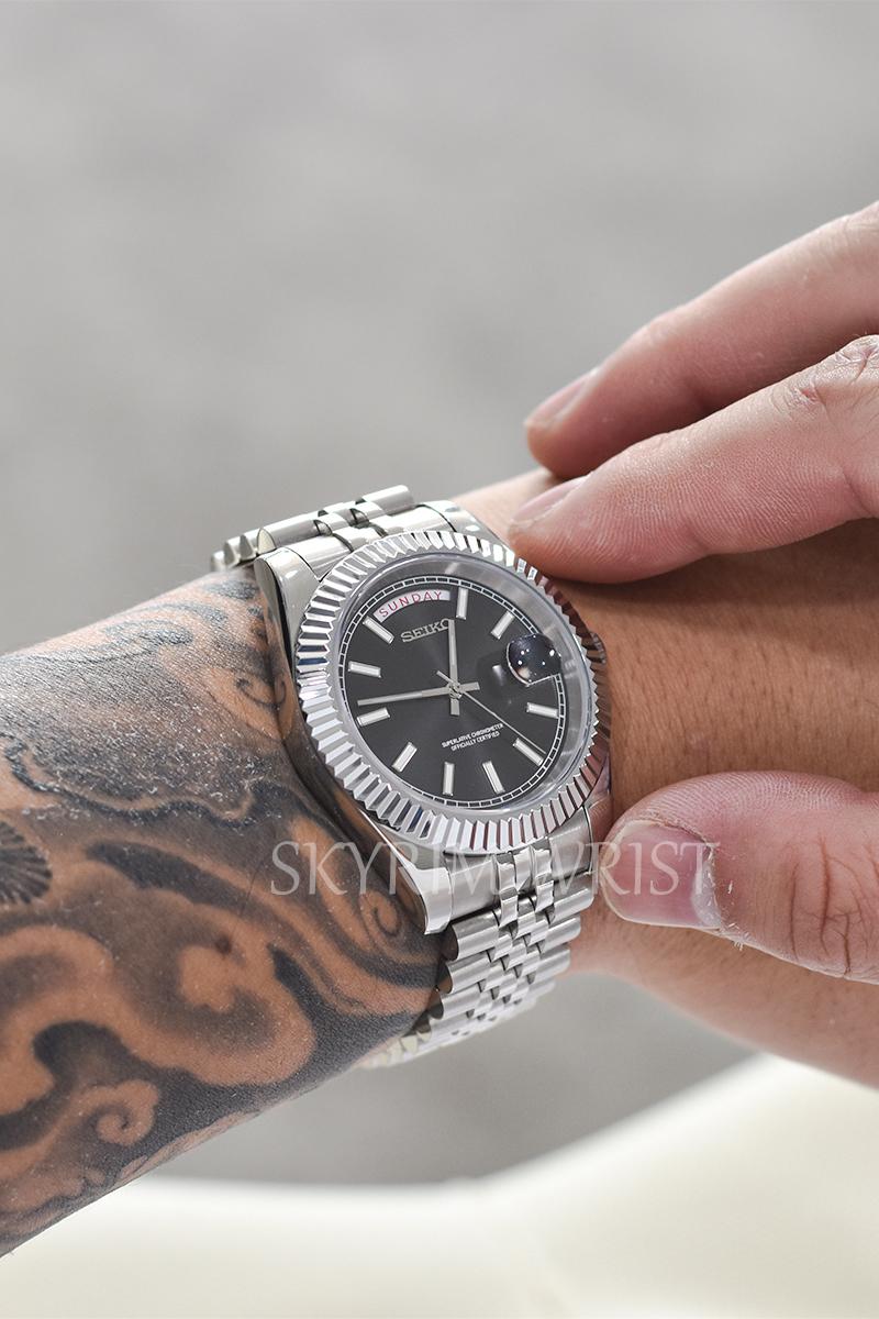 Mod Day-Date Black - SKYRIM WRIST