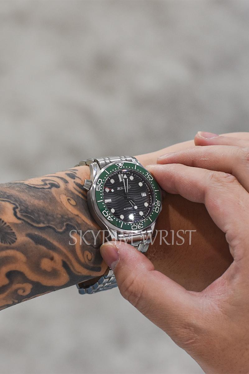 Mod Seamaster Silver Green - SKYRIM WRIST