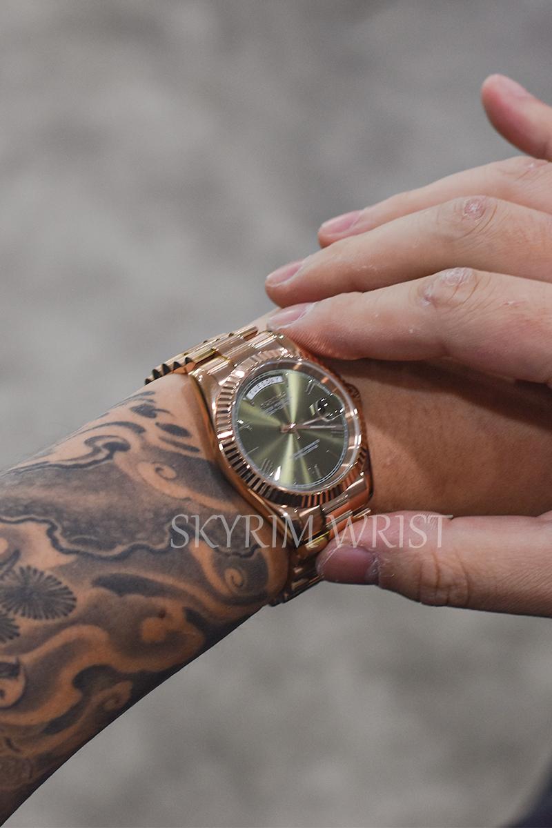 Mod Day-Date Rose Gold Green - SKYRIM WRIST