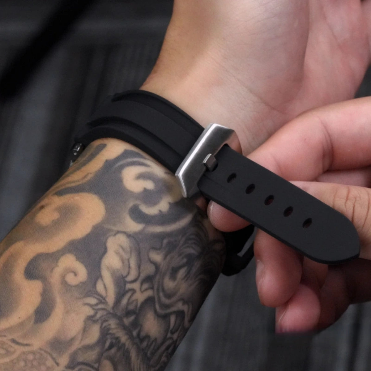 Seikonerai Luminor Classic Black