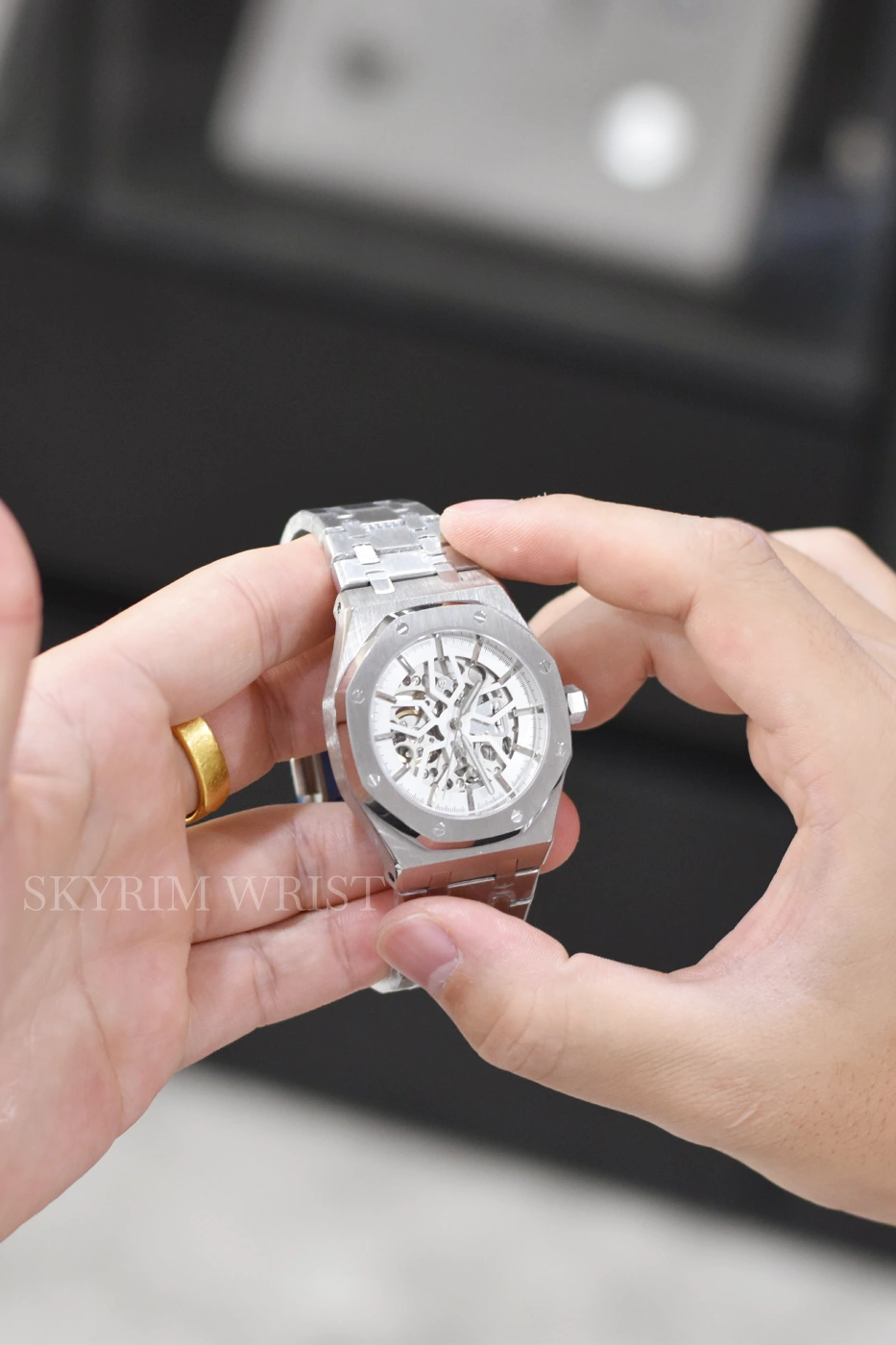 Mod Royal Oak White Edition - SKYRIM WRIST