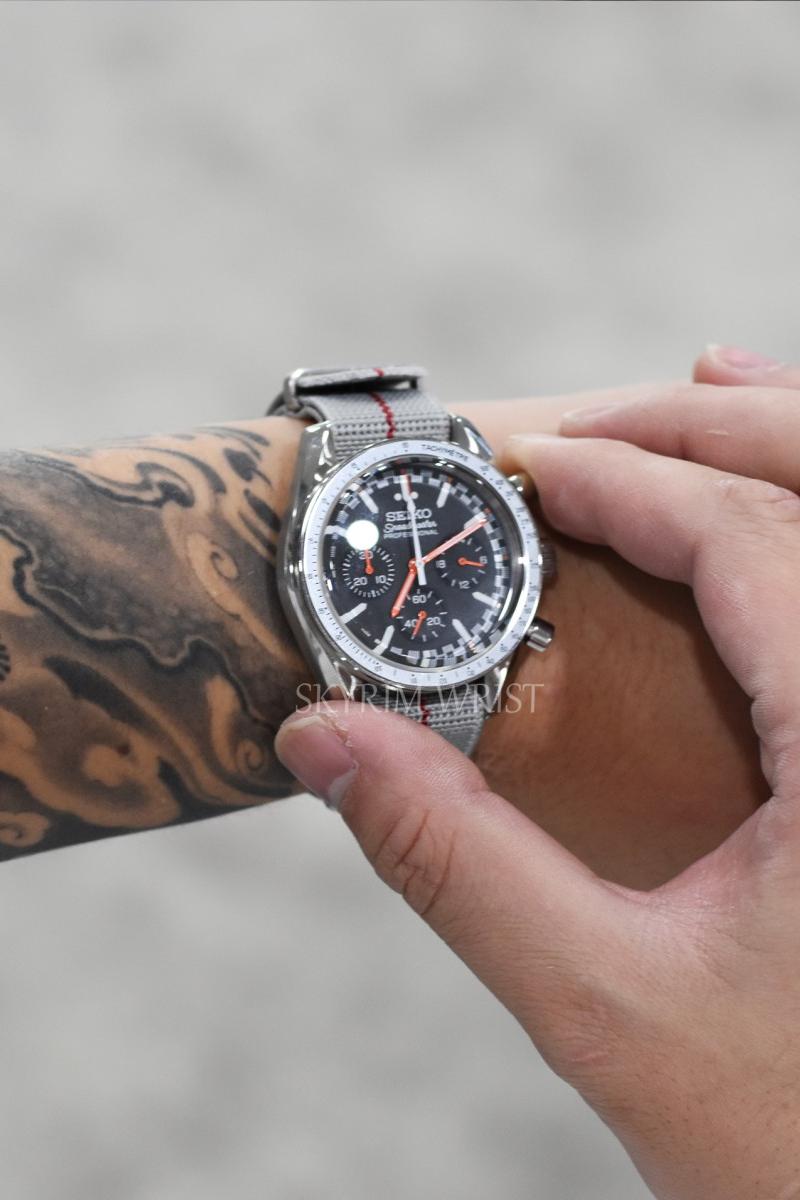 Mod Speedmaster Fuji Redline - SKYRIM WRIST 