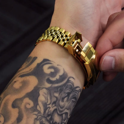 Skyseiko Dweller Solar White