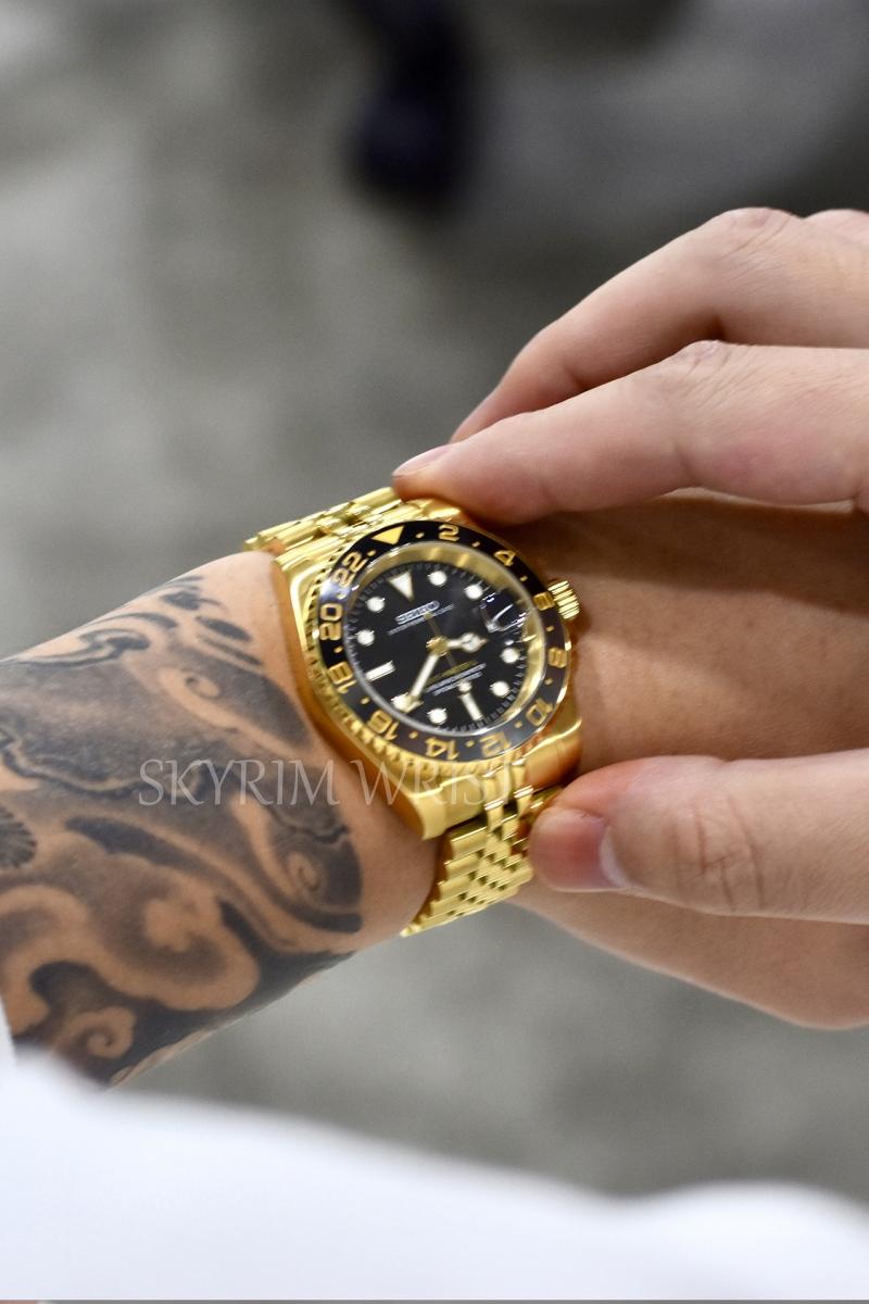 Mod GMT-Master II Gold - SKYRIM WRIST 