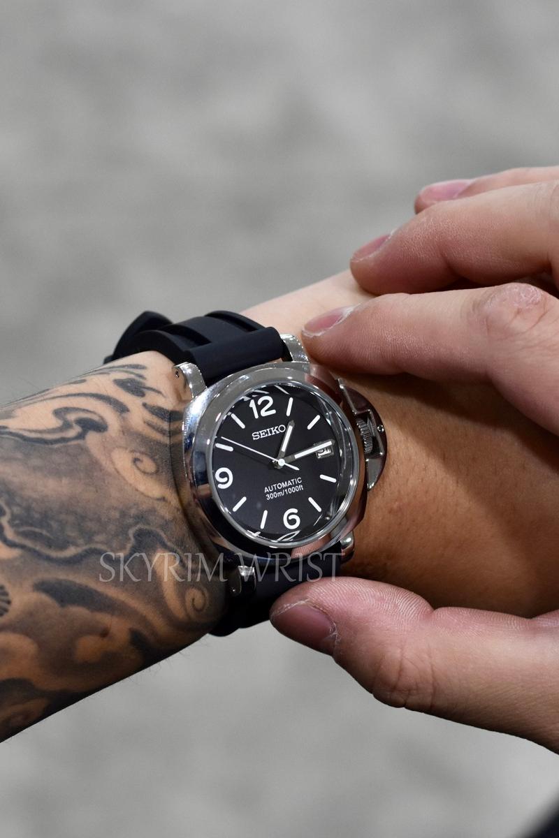 Mod Luminor Black - SKYRIM WRIST 